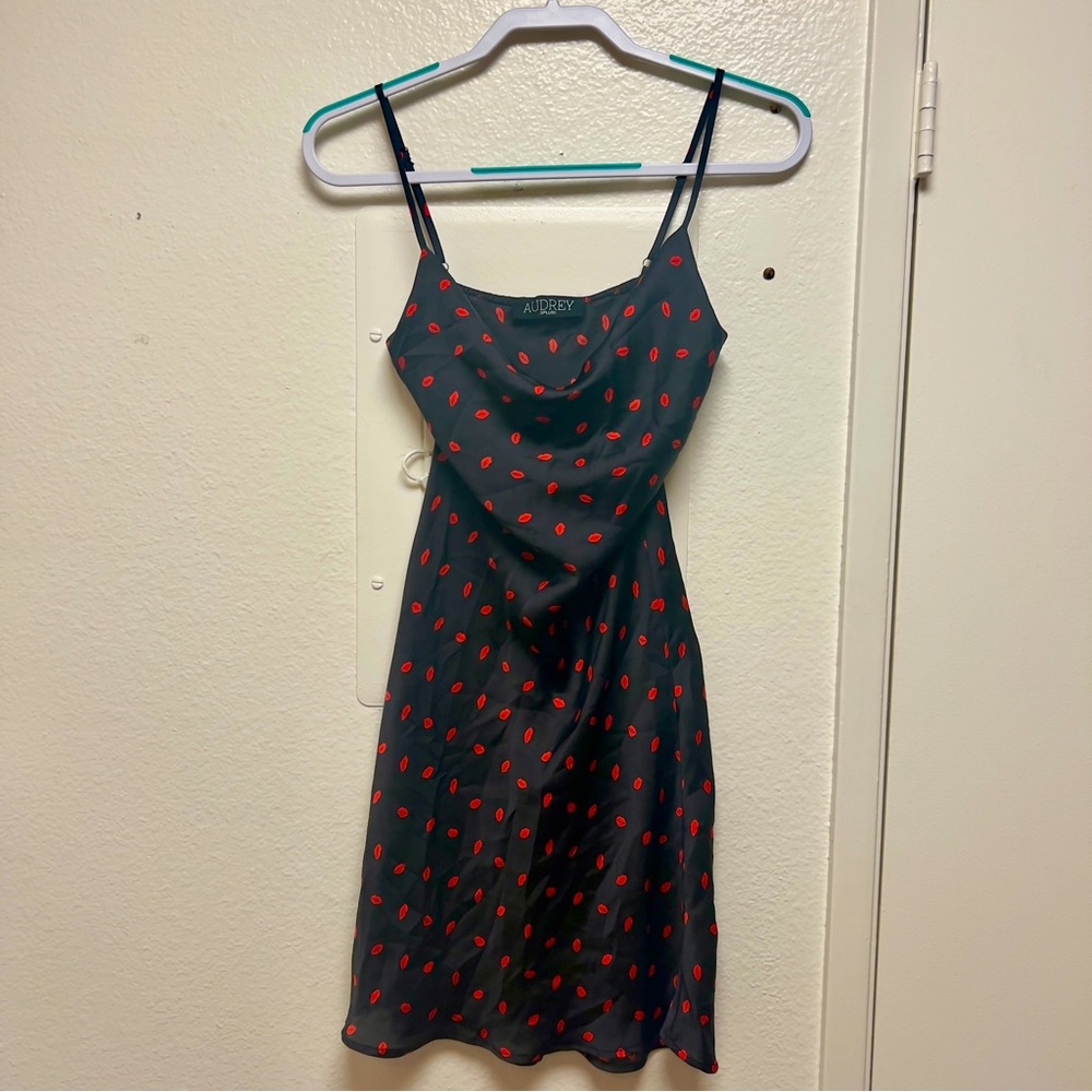 Audrey 3+1 Black and Red Lips Slip Dress Size Small